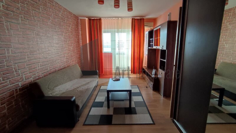 Margeanului, Rahova, apartament cu doua camere de vanzare, cu centrala.